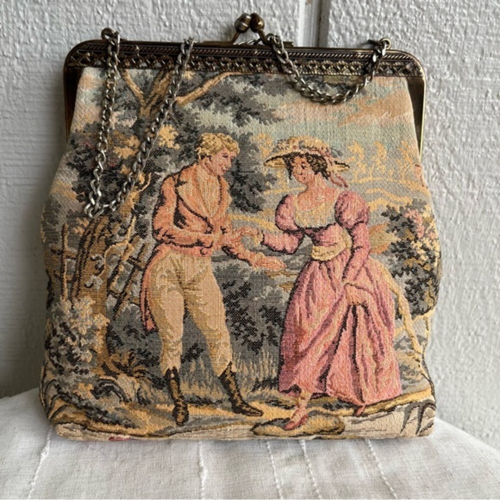L&M Lowry &‎ Mund Vintage Tapestry Kisslock Clutch Bag